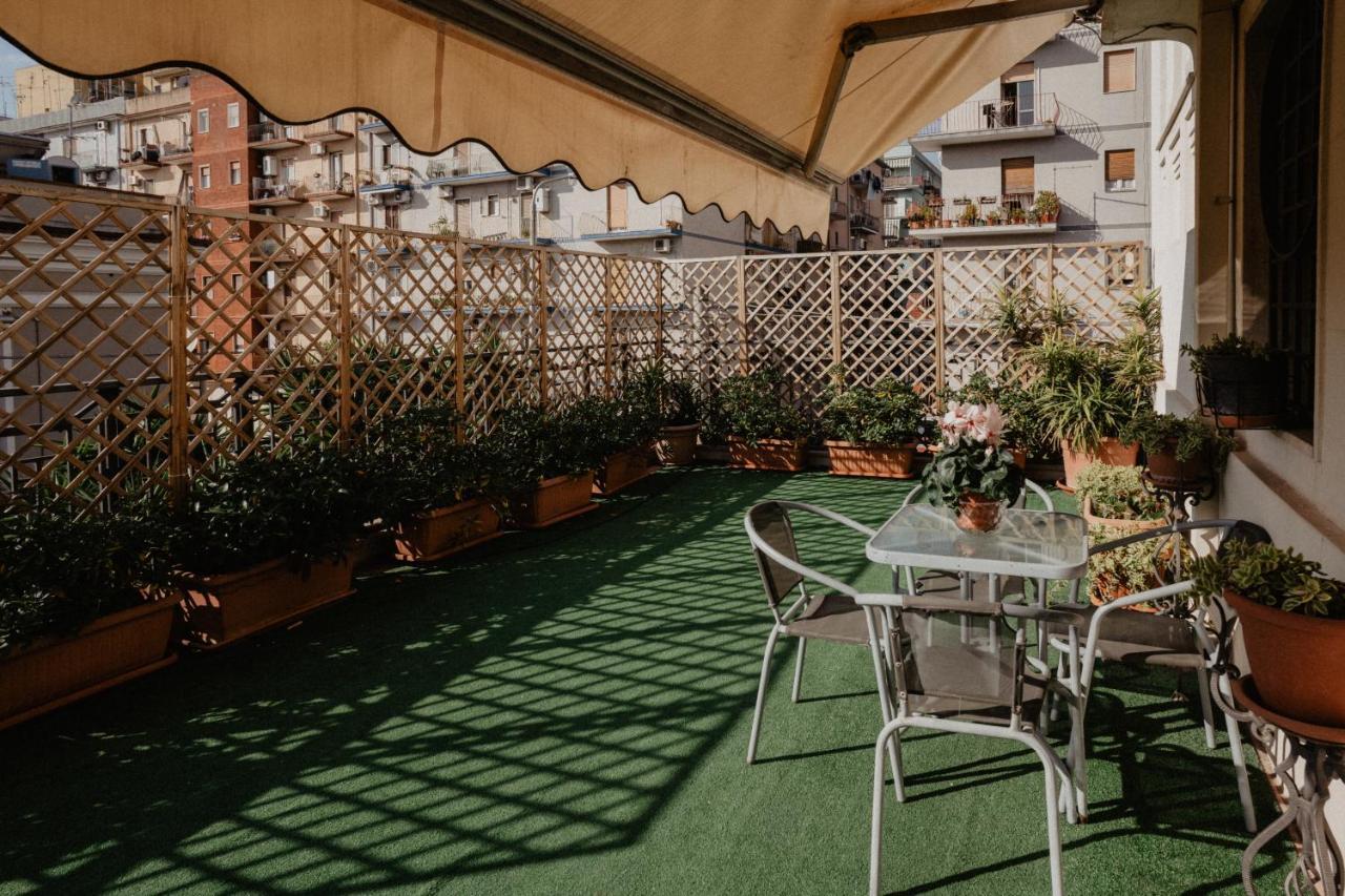 Villa Luigi XVI Таранто Екстериор снимка