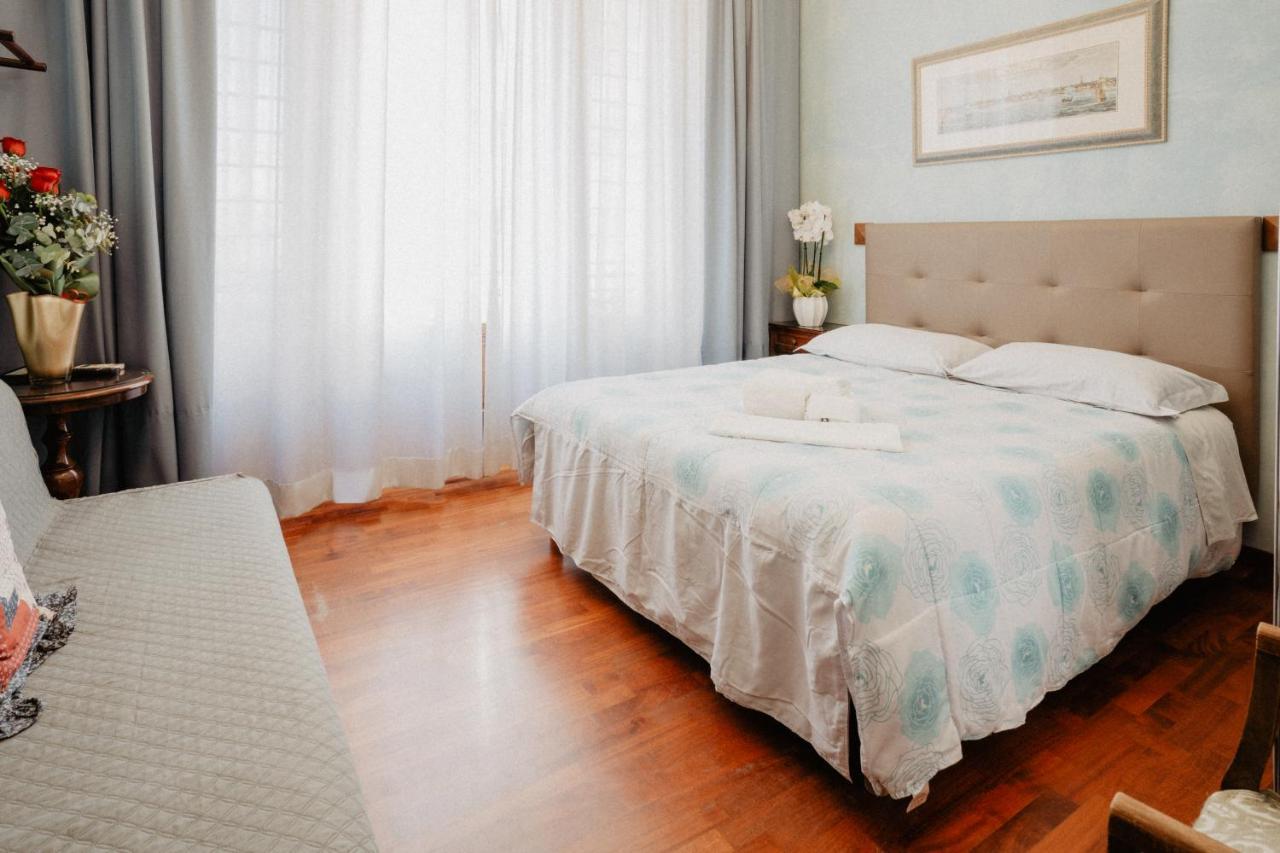 Villa Luigi XVI Таранто Екстериор снимка