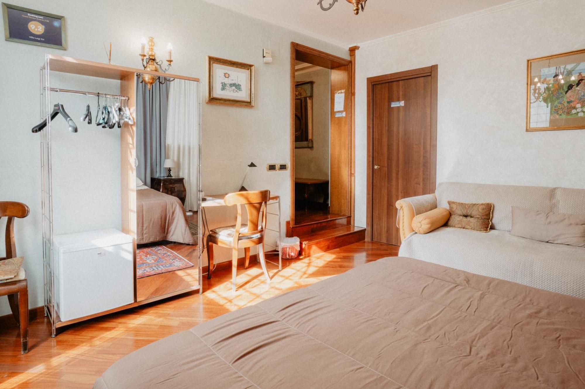 Villa Luigi XVI Таранто Екстериор снимка