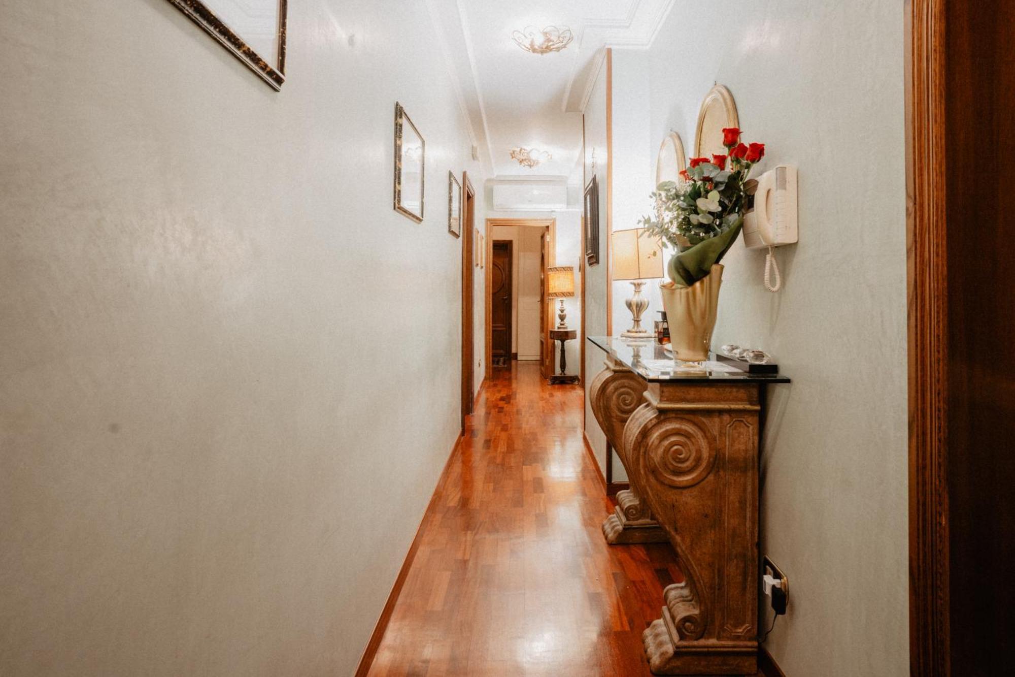 Villa Luigi XVI Таранто Екстериор снимка