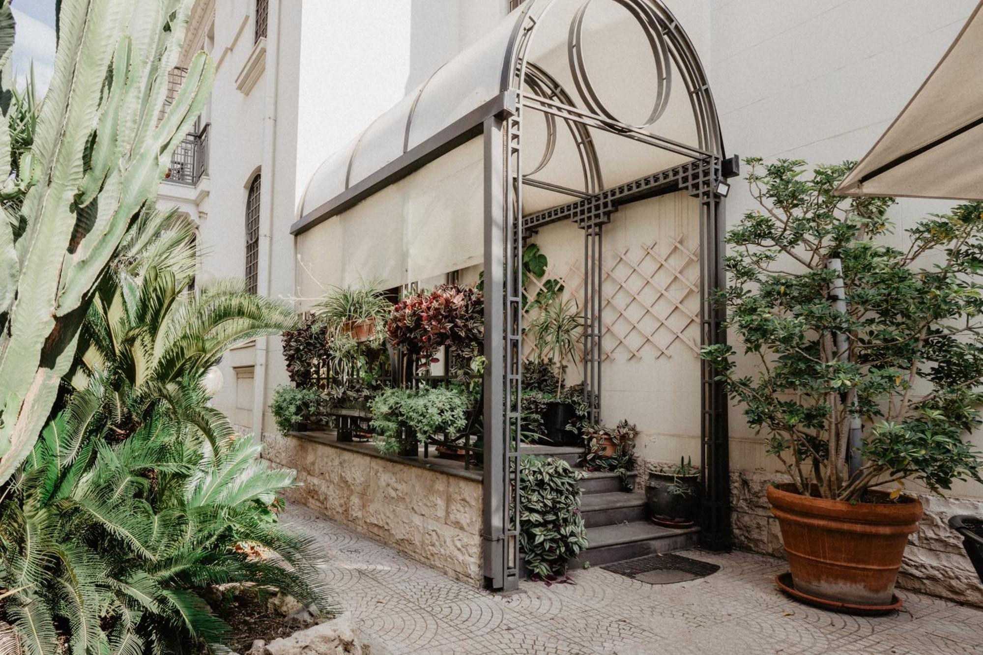 Villa Luigi XVI Таранто Екстериор снимка